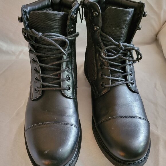 STEVE MADDEN Men's Hudson Black Water Resistant Jack Boot Size 8 - Picture 3 of 8